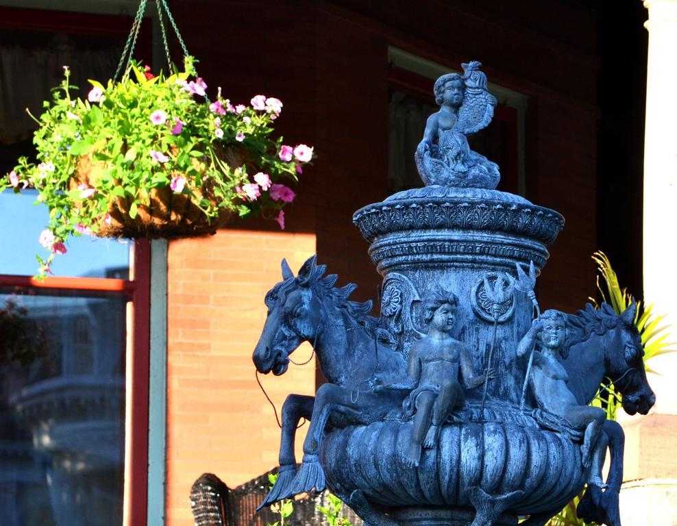 Union Gables (Adults Only) Hotel Saratoga Springs Exterior photo